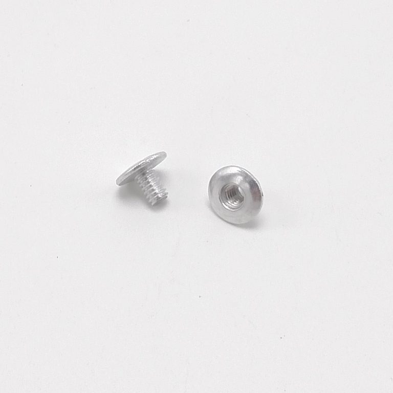 Engine baffle and cowl seals